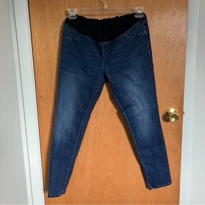 Maternity jeans